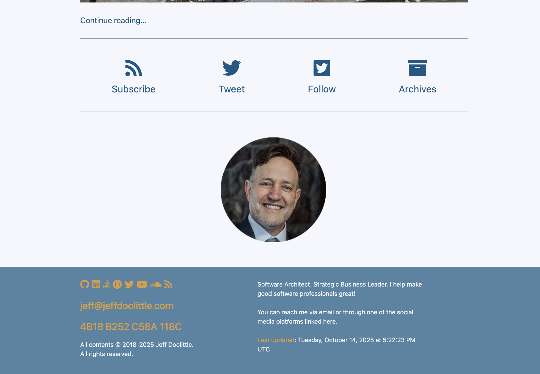The old site footer with subscription links, profile image, and contact details.